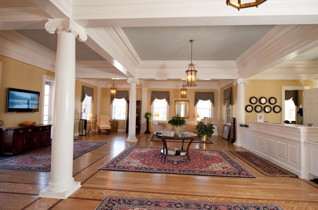 University Of Virginia Inn At Darden Шарлотсвил Екстериор снимка
