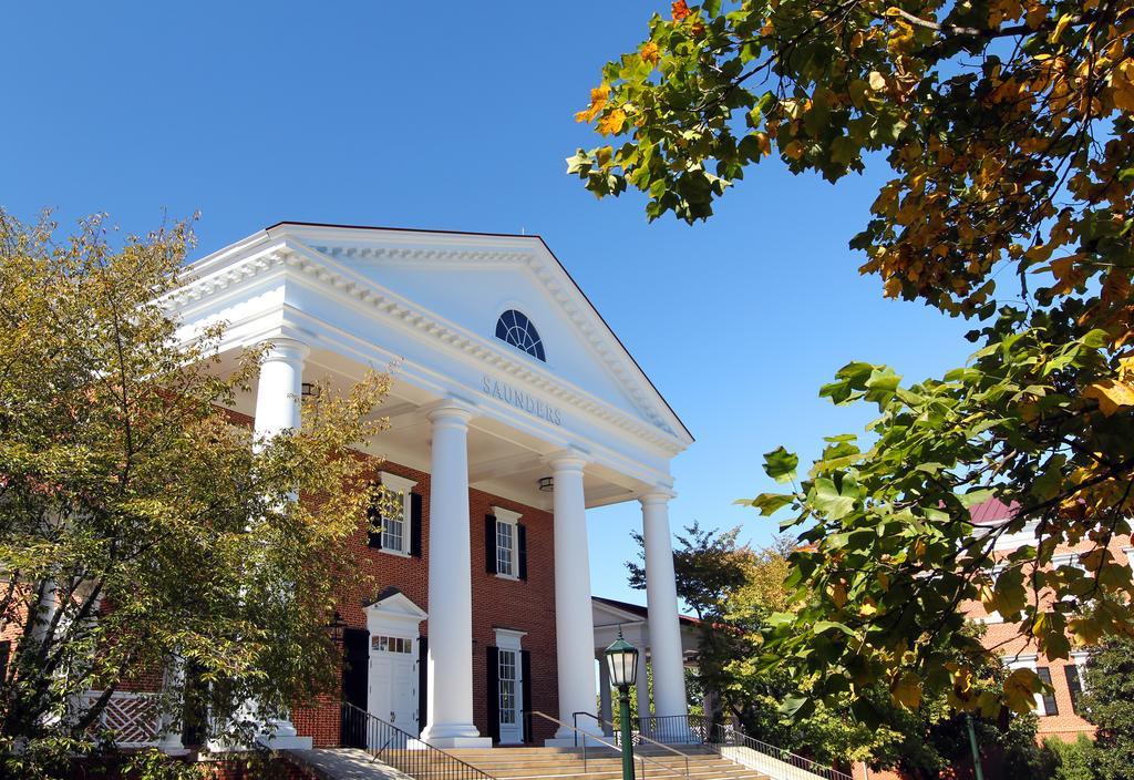 University Of Virginia Inn At Darden Шарлотсвил Екстериор снимка